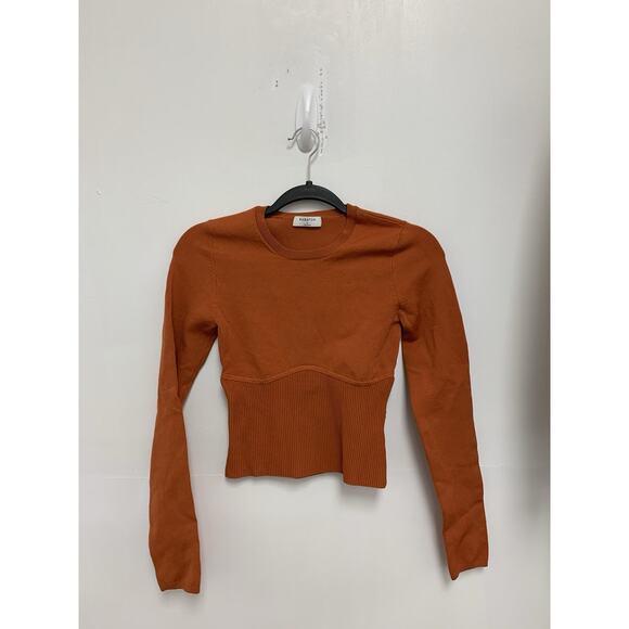 Aritzia Tops - Aritzia Babaton Orange Sculpt Long Sleeve Crop Top Small